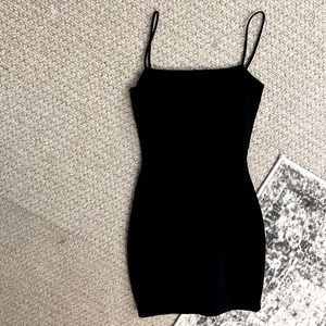 Lulu’s little black dress